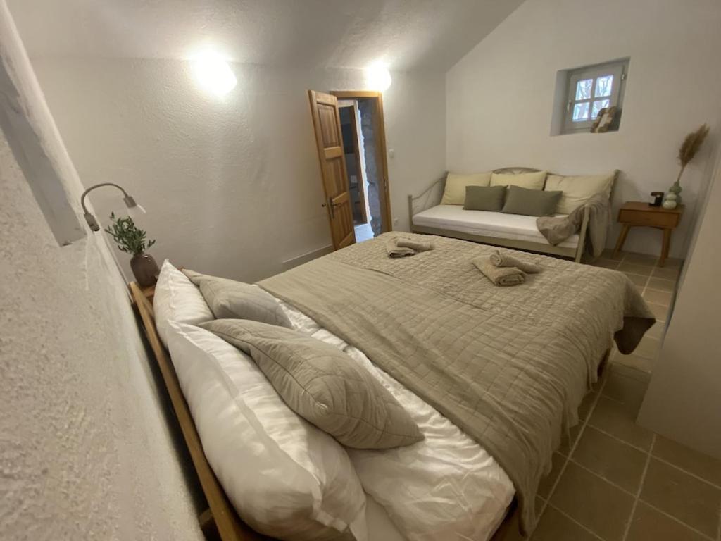Private Cottage In Olive Grove With Heated Pool Vinišće Kültér fotó
